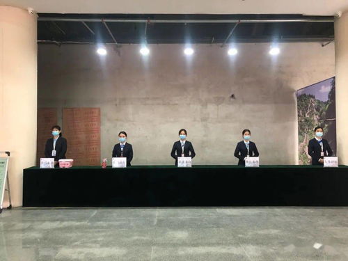 十一假期工作動態(tài)（五） 旅游咨詢服務(wù)不停歇，為游客排憂解難